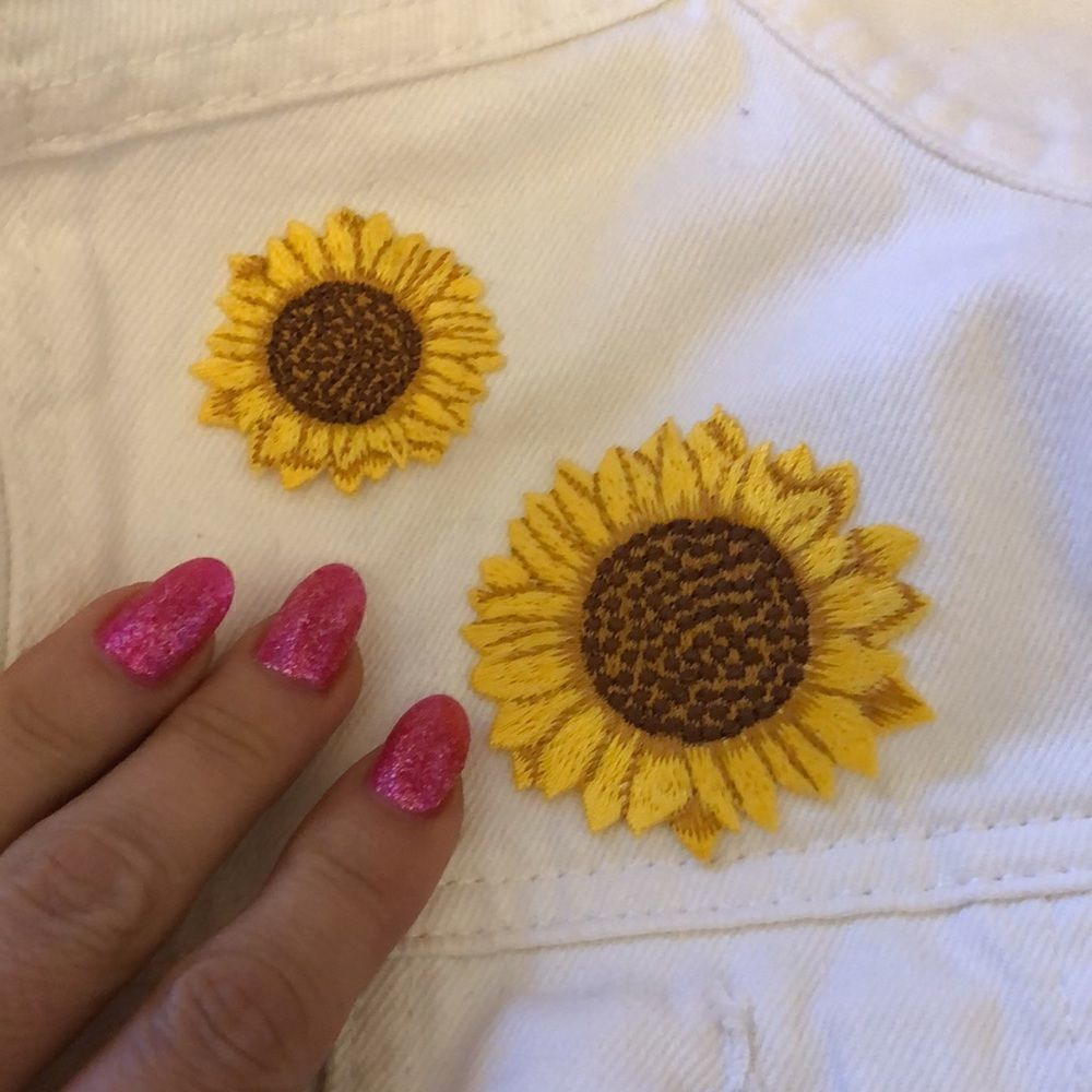 Stylus white denim jean jacket sunflowers - Picture 3 of 6